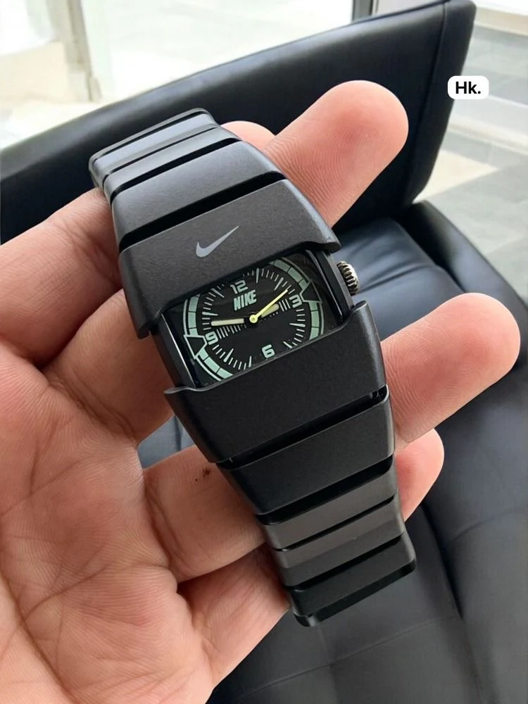 Nike black