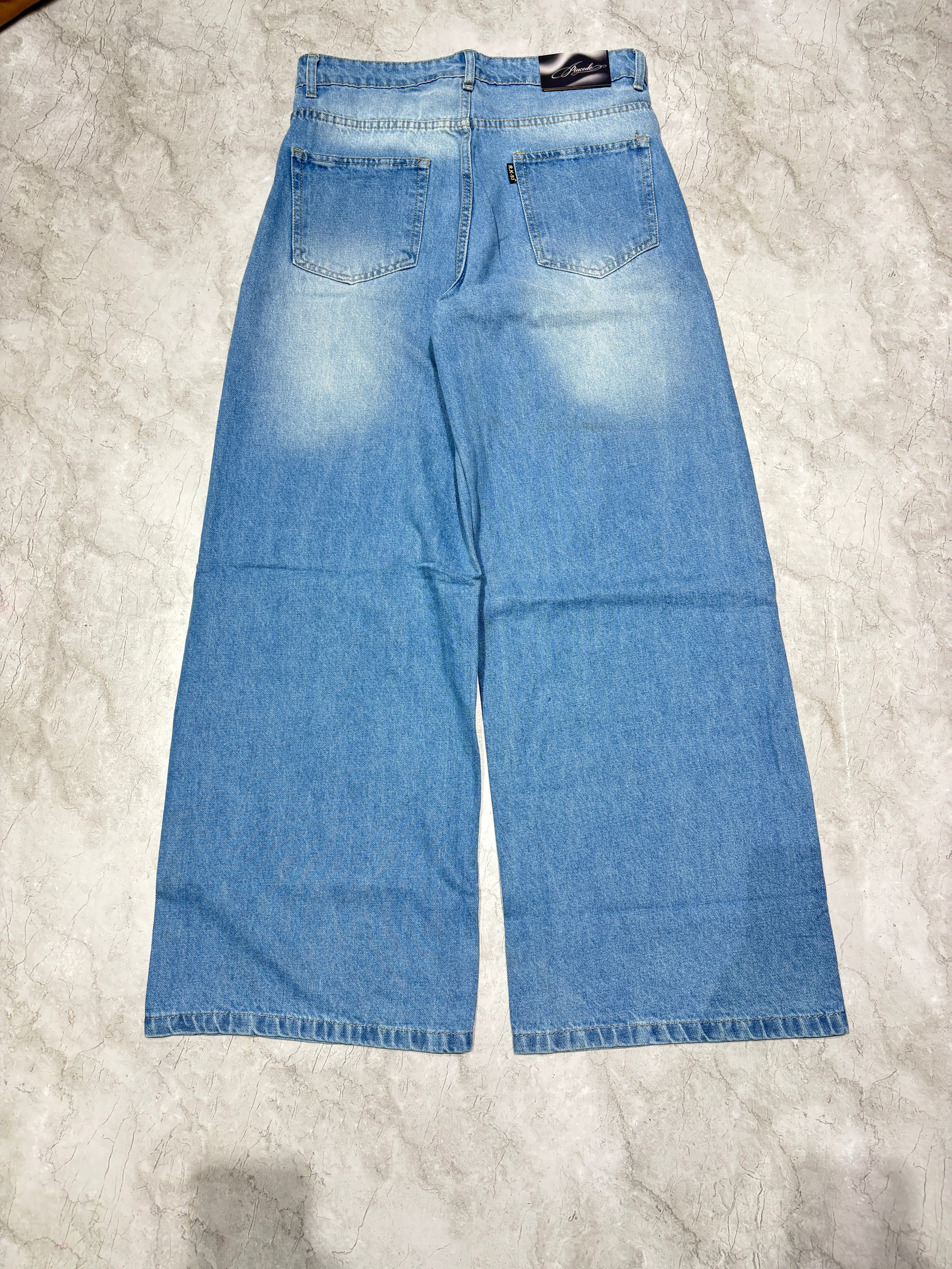 Sky blue wash